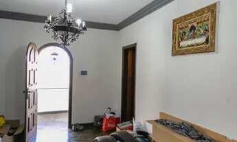 Imagem 2: Casa para Aluguel - Colégio Batista, 6 Quartos, 360 m2