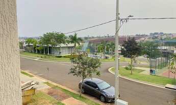 Imagem 4: Casa de condomínio para venda tem 181 metros quadrados com 3 quartos