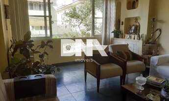 Imagem 2: 3 Quartos colado na praça Xavier de Brito!