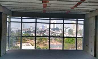 Imagem 7: Sala com 68m² como uma ótima localização