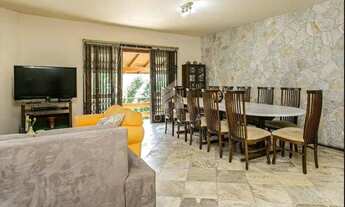 Imagem 4: Casa com 04 dormitórios 02 suítes no bairro Abraão, em Florianópolis/SC