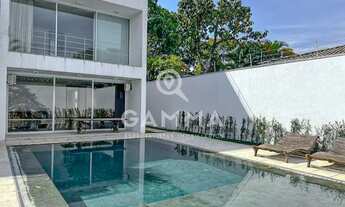 Imagem 3: Casa à venda no Jardim América. Com 1.125m² de terreno, 601m² de área construída,