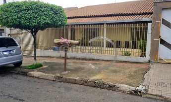 Imagem: Casa Residencial com 2 quartos à venda