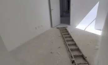 Imagem 3: Flórida : Contrato de Gaveta; Térreo com Quintal; 2/4 No Sim; Sinal 55 Mil