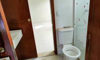 Imagem 4: Vendo excelente Casa Colonial de Alto Padrão em Condomínio Fechado no  Jardim São Pedro, S