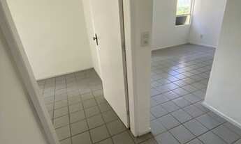 Imagem 3: Apto de 2 quartos,escada no c. Norte\150 mil