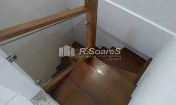 Imagem 3: Cobertura 3 quartos, sendo 1 suíte, na rua Florianópolis Condomínio Village de Capri