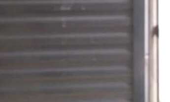 Imagem 2: Kitnet 1/4 amplo banheiro voz e tanque de lavar roupas conjugados