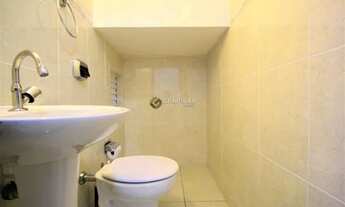 Imagem 6: Amplo triplex à venda no Hauer