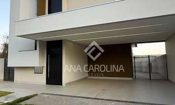 Imagem: Casa à Venda com Vista para a Serra no