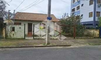 Imagem: Casa 3 dormitórios com amplo pátio no