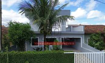 Imagem: Sobrado com edícula à venda no Balneário