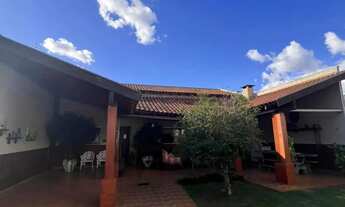 Imagem 5: Térrea para venda com 100 metros quadrados com 3 quartos em Jardim Aero Rancho - Campo Gra