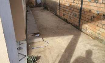 Imagem 2: Vendo ou alugo casa jardim tropical dois quartos sala cozinha área de serviço varanda gara