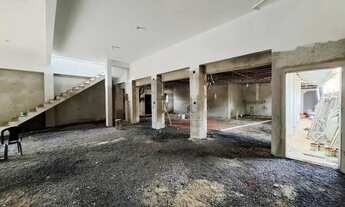 Imagem 2: Galpão de 180m² com mezanino para a locação - Centro