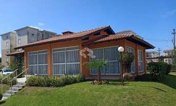 Imagem 5: Apartamento de 3 dormitórios/Quartos. Sacada. Pátio arborizado. Vaga Escriturada