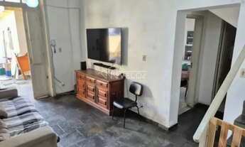 Imagem 6: Casa de rua : Duplex / Residencial / Centro