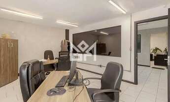 Imagem 7: Ponto comercial / loja à venda na Av. Ipiranga, bairro Santana, em Porto Alegre