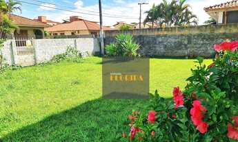 Imagem 2: Casa em terreno com 360m2 em rua calçada no Campeche