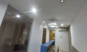 Imagem 2: Ponto comercial mobiliado à venda no Centro da Região Blue, RJ 4 salas, 3 elevadores