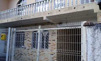 Imagem: Casa com comércio CURITIBA