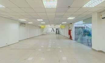 Imagem 2: A 500m do Metrô Carrão: O Galpão Que Seu Negócio Merece! 133m² com 23 Salas e Elevador Mon