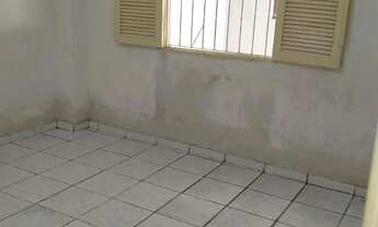 Imagem 4: Aluga-se ou vende-se. Médici 1 luzia Aracaju Se