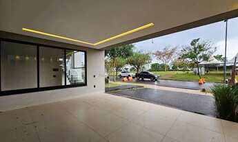 Imagem 5: Casa de Condomínio para venda em Vila do Golfe de 261.00m² com 4 Quartos, 4 Suites e 4 Gar