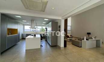 Imagem 7: Tambore 1 - Casa totalmente térrea com muito jardim, e uma casa encatadora, com 4 amplas s