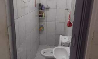 Imagem 4: Casa em Carapicuíba 4 cômodos lavanderia e garagem