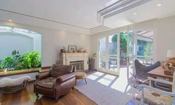 Imagem 5: Casa para venda em Pacaembu com 4 quartos, sendo 4 suítes , 350m²