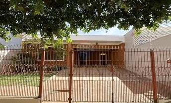 Imagem 2: Locação Casa de 265mts 03 Dormitórios sendo 01 Suíte no jardim Paulista em Ribeirão Preto