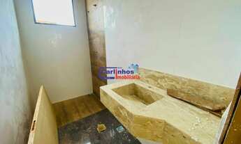 Imagem 7: Casa com lindo closet