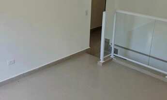 Imagem 2: Sobrado para Venda em São Paulo, LAUZANE PAULISTA, 5 dormitórios, 2 banheiros, 1 vaga