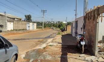 Imagem 4: Casa de 3 quartos para venda tem 100 m2 com 3 suítes. Aparecida de Goiânia-Go