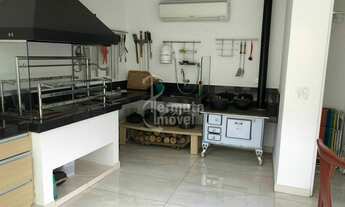 Imagem 5: Casa para venda com 398m², 4 suítes, 4 vagas de garagem, 2 escritórios, churrasqueira e ja