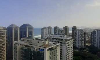 Imagem 5: Cobertura para venda com 240 metros quadrados e vista deslumbrante!