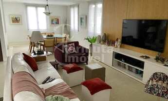 Imagem 4: Casa para venda com 420m², 4 suítes, 6 vagas, área de lazer com piscina e ar condicionado