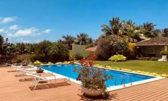 Imagem 6: Casa para venda tem 450 metros quadrados com 3 quartos