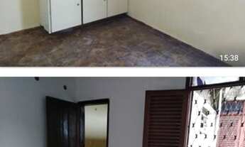 Imagem 2: Casa com escada e sem vaga de garagem centro