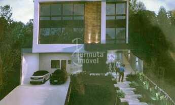 Imagem: Casa para venda com 400m², 4 suítes, espaço