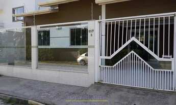 Imagem: Casa com mobília no Bairro Cedro