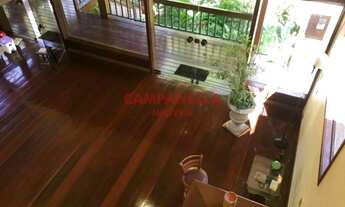 Imagem 4: Casa em rua segura, tranquila e arborizada. Guarita com cancela manual e sempre um seguran