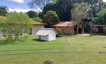 Imagem 7: Casa para venda tem 230 metros quadrados com 4 quartos