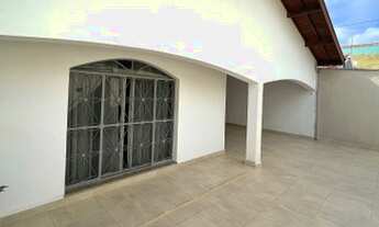 Imagem 4: Casa - venda - 4 quartos - jardim São Francisco - com 250 metros quadrados área total