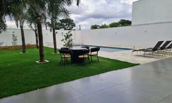 Imagem 2: Alugo Sobrado em Condomínio - 400m² área construída