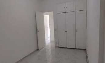 Imagem 3: Apartamento em Itapuã, 2 quartos mais dependência