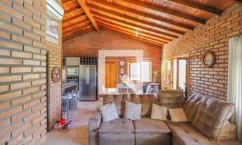 Imagem 6: Casa para Aluguel - Rio dos Sinos, 3 Quartos, 214 m2