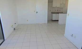 Imagem 7: Excelente apartamento com 3 quartos sendo 2 suítes 1 reversível, armários, varanda, 2 vaga