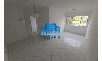 Imagem 4: Apartamento para venda possui 56 metros quadrados com 2 quartos em Pechincha - Rio de Jane